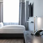 Titanic Comfort Kurfuerstendamm 3*