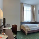 Titanic Comfort Kurfuerstendamm 3*