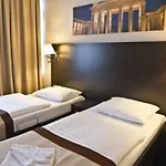 Titanic Comfort Kurfuerstendamm Отель Берлин