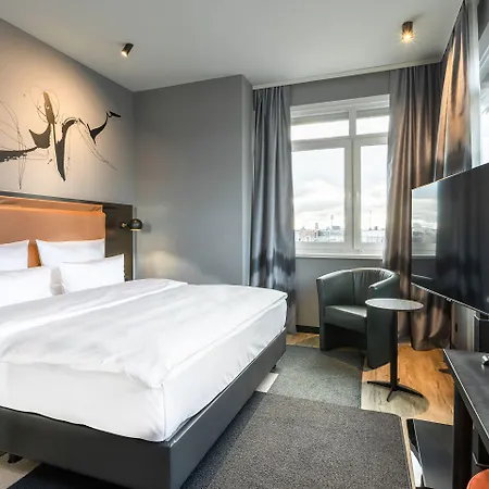 Titanic Comfort Kurfuerstendamm