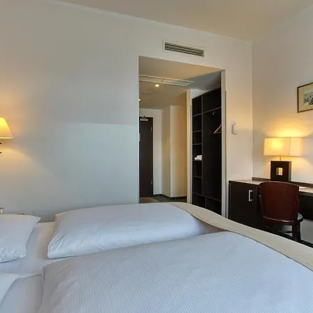 Titanic Comfort Kurfuerstendamm