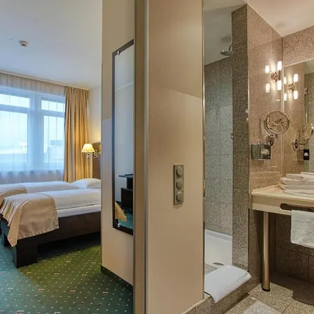 Titanic Comfort Kurfuerstendamm 3* Berlin