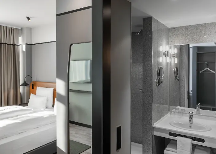 Titanic Comfort Kurfuerstendamm Berlin