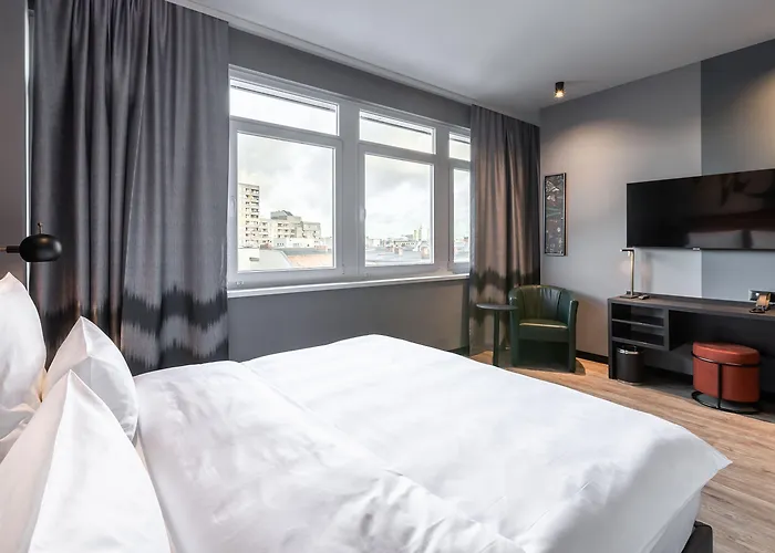 Titanic Comfort Kurfuerstendamm Berlin