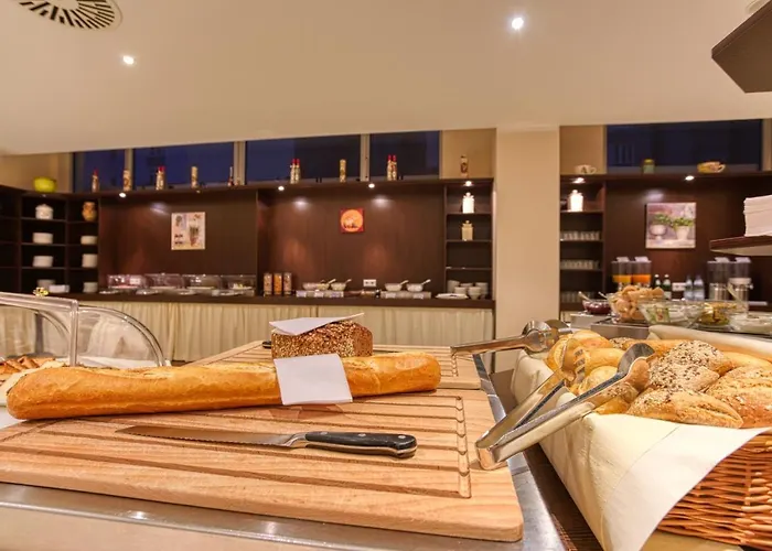 Titanic Comfort Kurfuerstendamm 酒店 3*