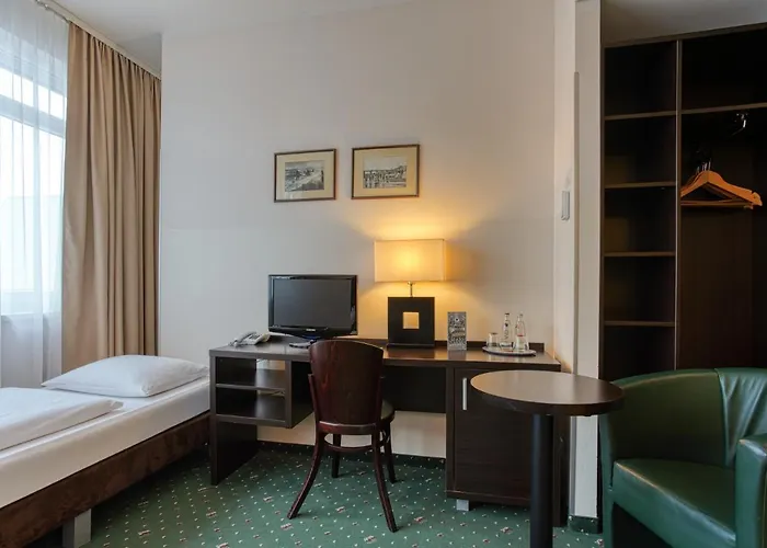 Titanic Comfort Kurfuerstendamm 酒店 3*