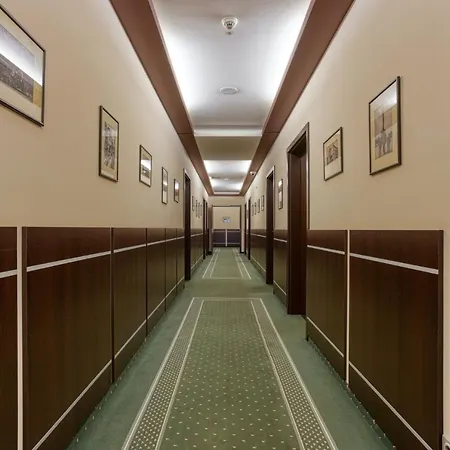 Titanic Comfort Kurfürstendamm 3*