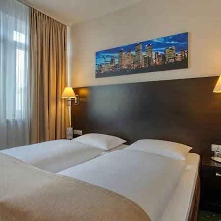 Titanic Comfort Kurfuerstendamm Otel Berlin