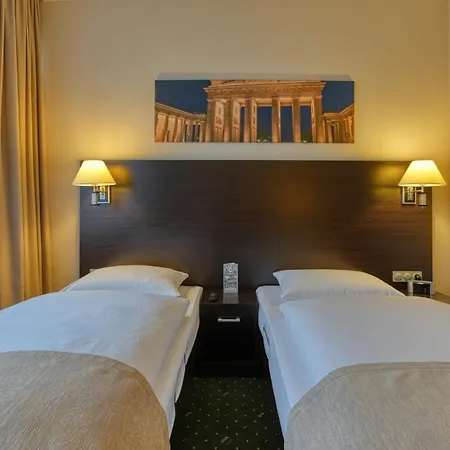 Titanic Comfort Kurfuerstendamm 3*