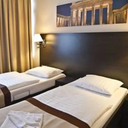 Titanic Comfort Kurfuerstendamm Otel Berlin
